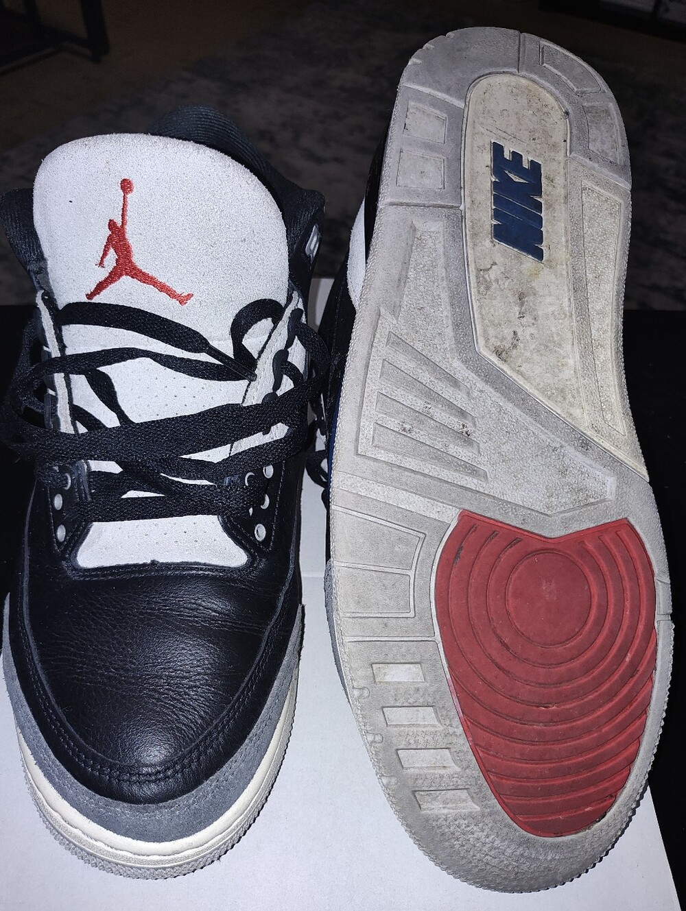 Nike Men’s Retro Air Sneakers in Blue, Black & Red - Picture 6 of 6